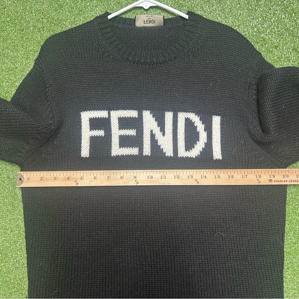 Mens Fendi Designer Crew Sweater Spellout Size XL - Picture 8 of 8